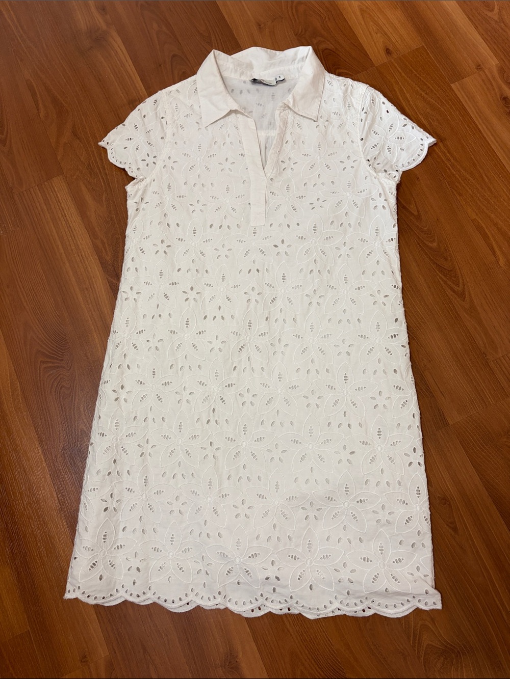 VINEYARD VINES MARGO WHITE EYELET CAP SLEEVE POLO DRESS WOMENS SZ 6 - Picture 1 of 8